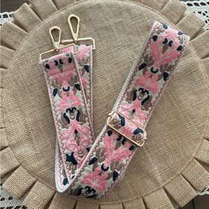 Elegant Pink and Brown Embroidered Belt